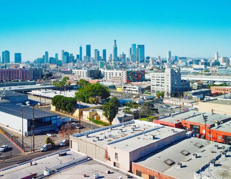 More Photos Of 1900 E 7th Pl, Los Angeles Industrial For Lease