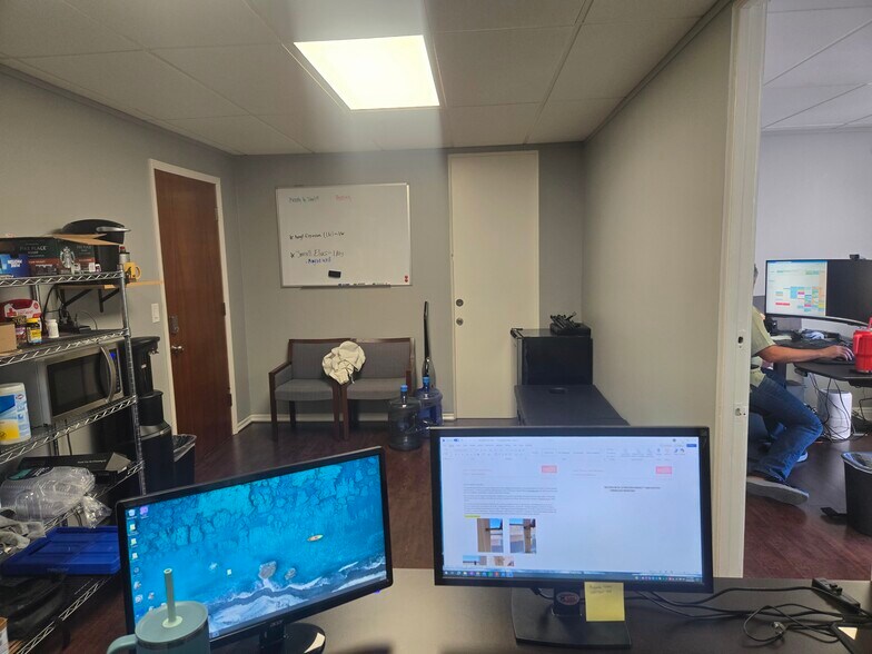 More Photos Of 3535 Farquhar Ave, Los Alamitos Office Residential For Lease