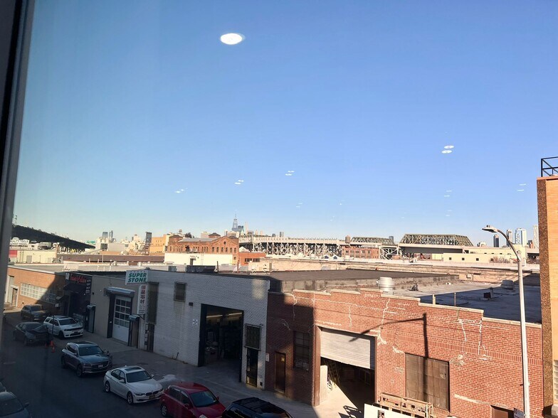 More Photos Of 84 14th St, Brooklyn Office For Lease