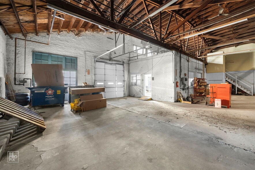 More Photos Of 1123 W Catalpa Ave, Chicago Industrial For Lease