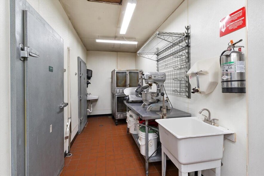 More Photos Of 116 Redwood Ln, Seeley Lake Restaurant For Sale