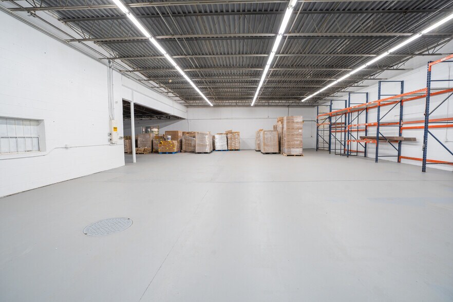 More Photos Of 8 Carver Cir, Canton Distribution For Sale