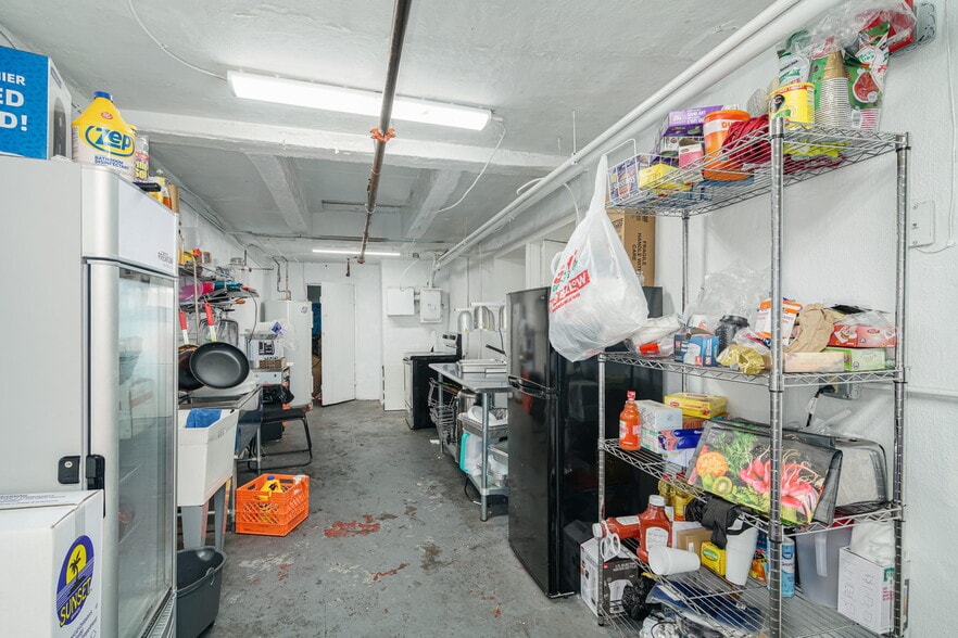 More Photos Of 5913-17 Chestnut St, Philadelphia Apartments For Lease