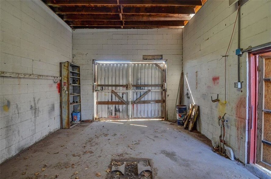 More Photos Of 10925 SE 59th St, Oklahoma City Convenience Store For Lease