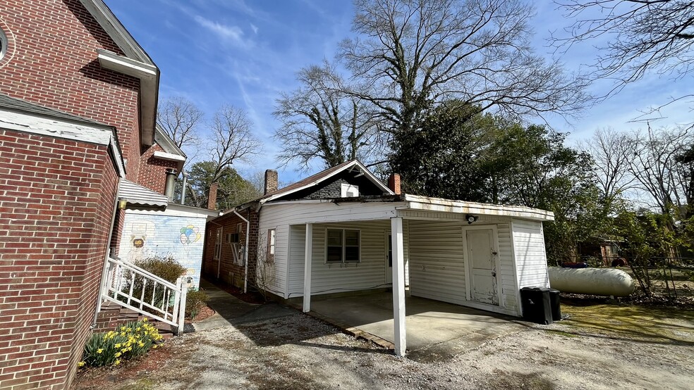 More Photos Of 302 S Commerce St, Aulander Religious Facility For Sale