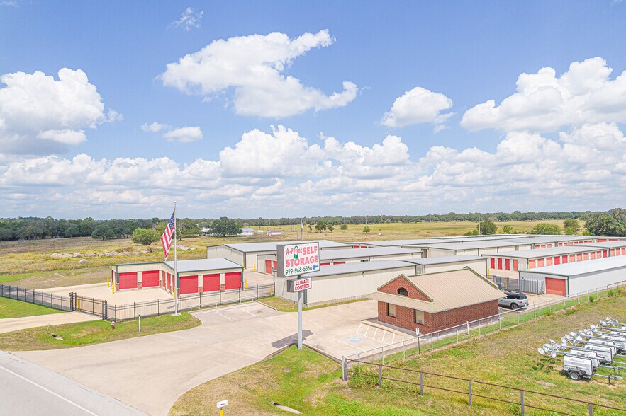 More Photos Of 1618 W State Highway 71, La Grange Self Storage For Sale