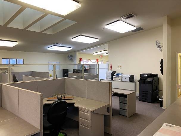 More Photos Of 213 Center St, Hanford Office For Sale