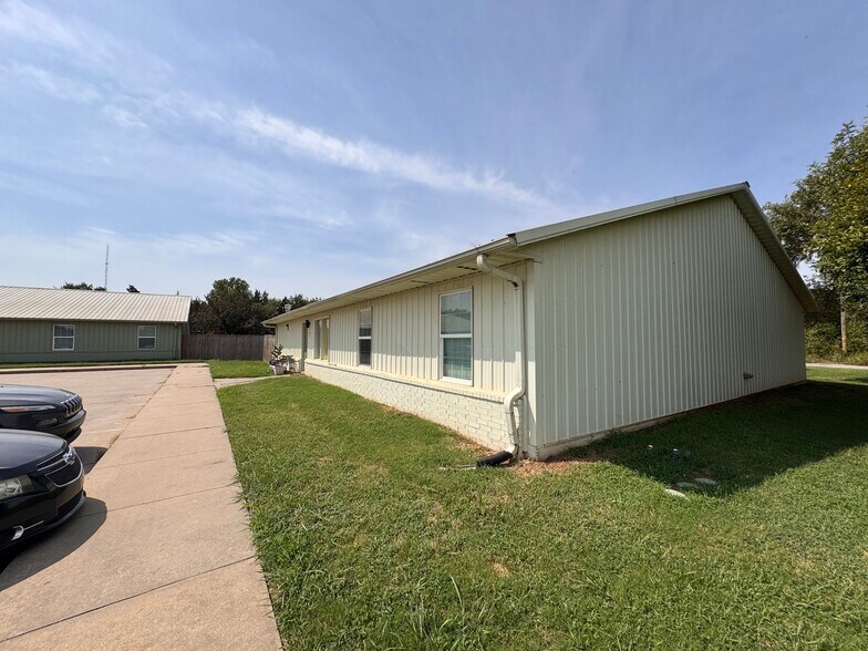 More Photos Of 101-105 E 32nd Ave, Stillwater Apartments For Sale