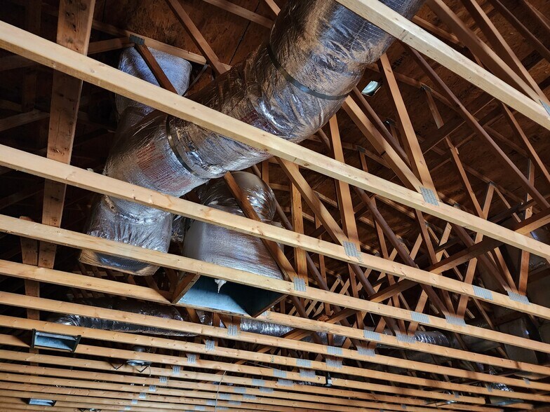 More Photos Of 4404 SE Main St, Roswell Restaurant For Sale