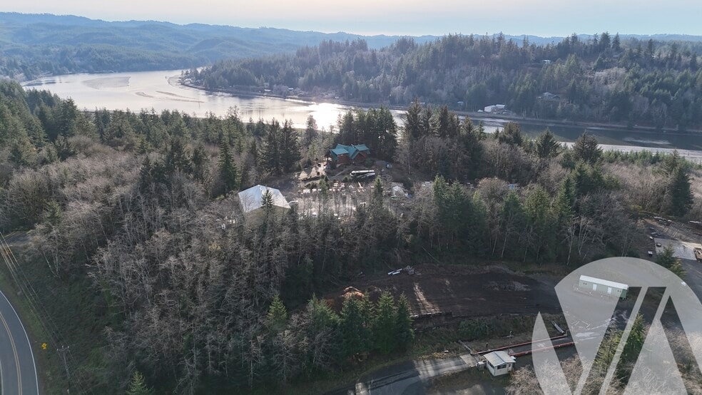 More Photos Of 330 S Bay Rd, Toledo Land For Sale