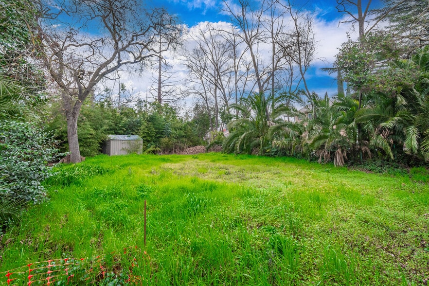 More Photos Of 1535 Arcade Blvd, Sacramento Multifamily For Sale