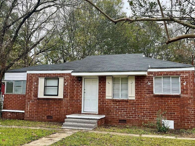 More Photos Of 1035 Fisk Ave, Columbus Specialty For Sale