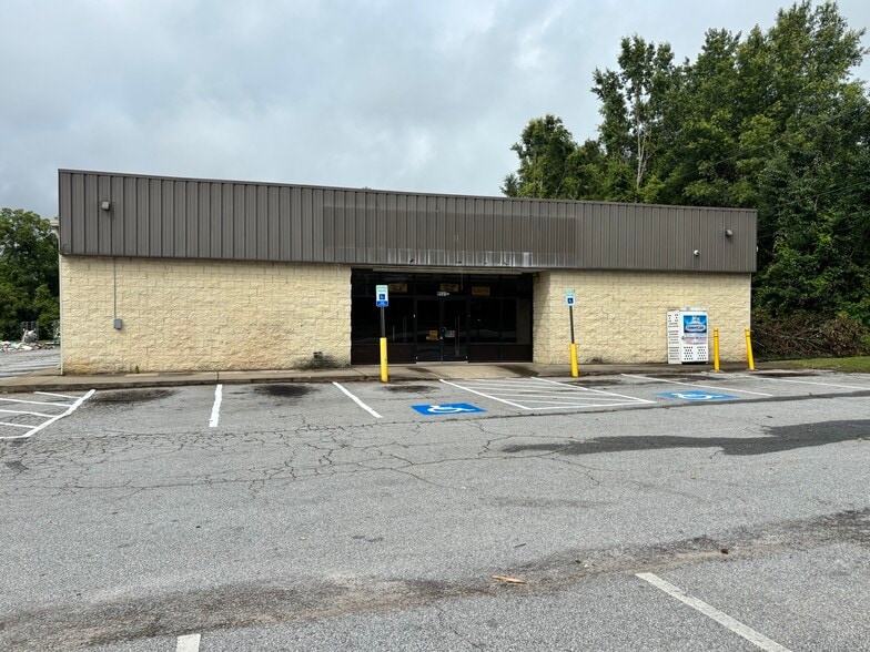 More Photos Of 9538 Augusta Rd, Pelzer Freestanding For Sale