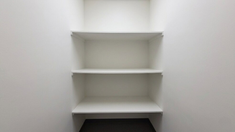 More Photos Of 31-33 Murray Guard Dr, Jackson Office For Lease