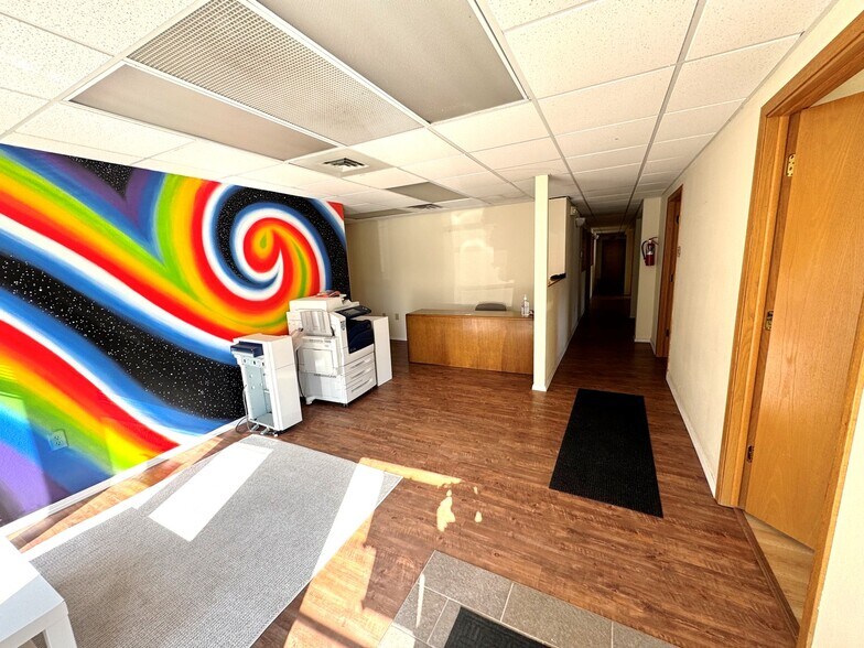 More Photos Of 1118 S Park St, Madison Office For Lease