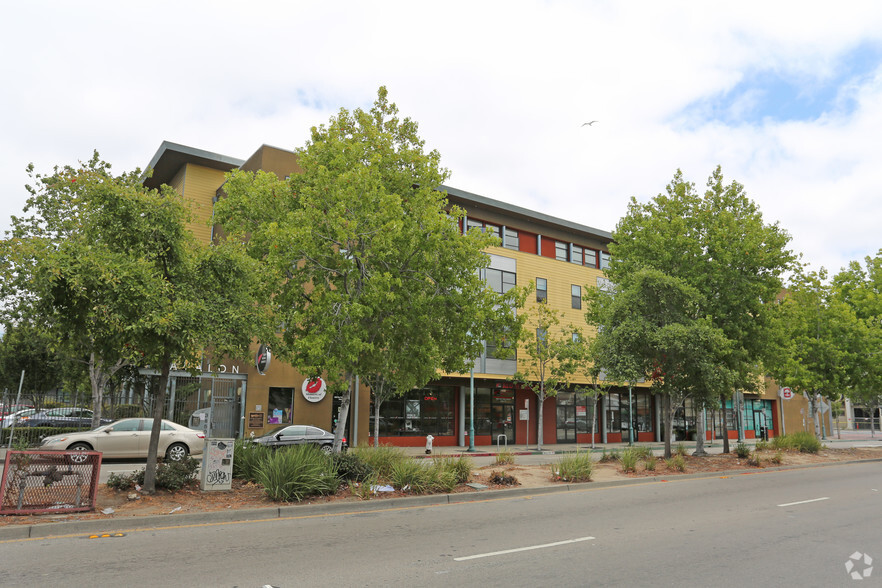 Primary Photo Of 3850 San Pablo Ave, Emeryville Storefront Retail Office For Lease