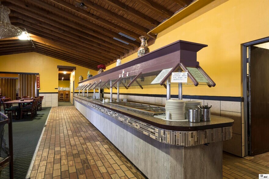 More Photos Of 1801 E Madison Ave, Bastrop Restaurant For Sale