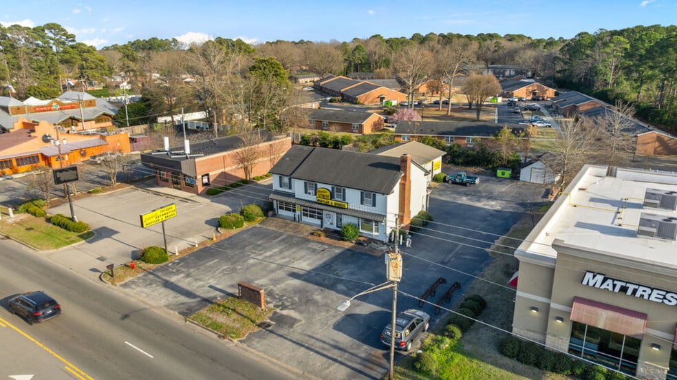 Primary Photo Of 512 N Berkeley Blvd, Goldsboro Auto Repair For Lease