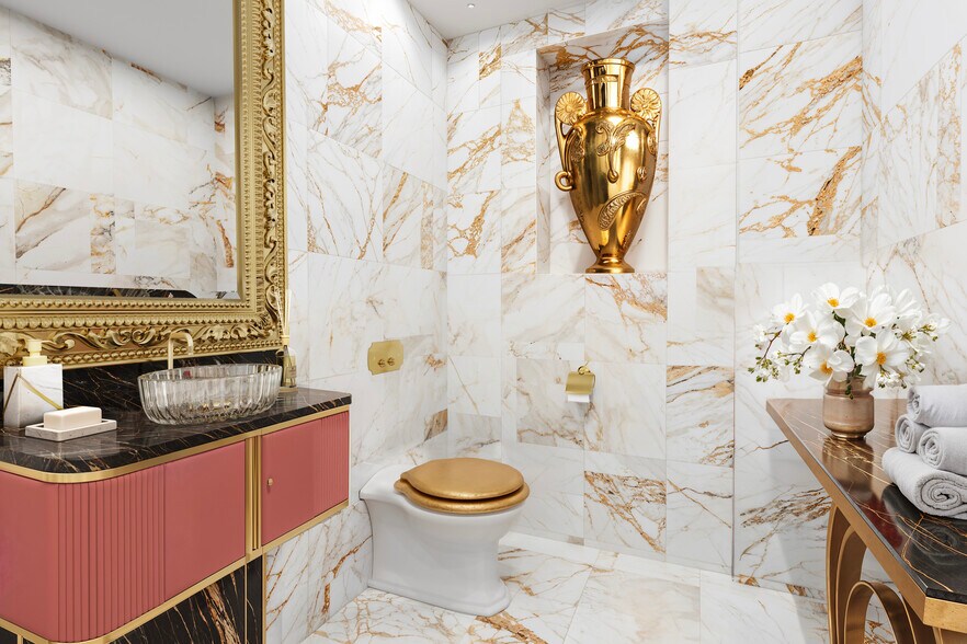 More Photos Of 30 Central Park S, New York Medical For Sale