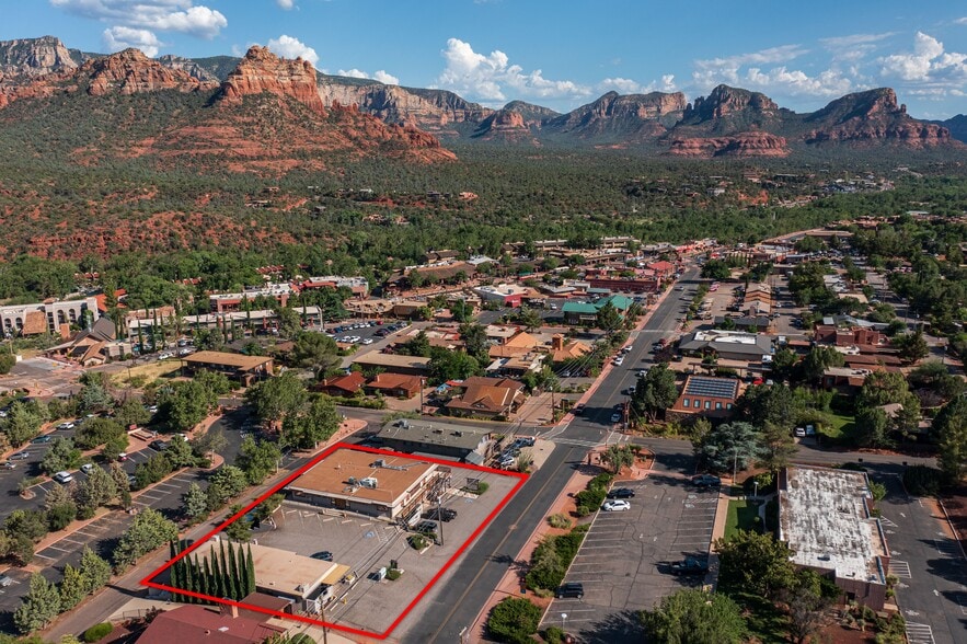More Photos Of 450 Jordan Rd, Sedona Office Residential For Lease
