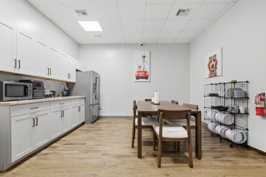 More Photos Of 731-745 Shotgun Rd, Sunrise Light Distribution For Sale