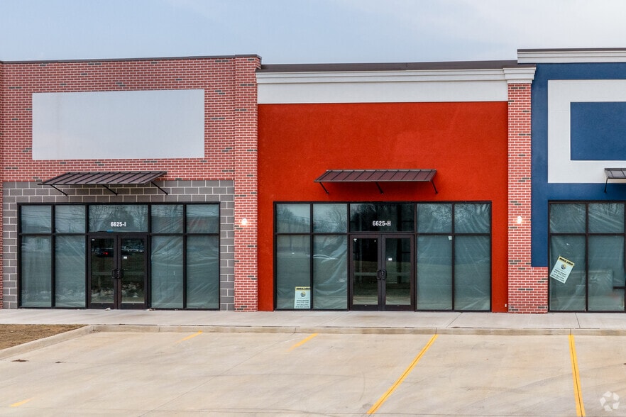 More Photos Of 6625 S Elm Pl, Broken Arrow Storefront For Lease