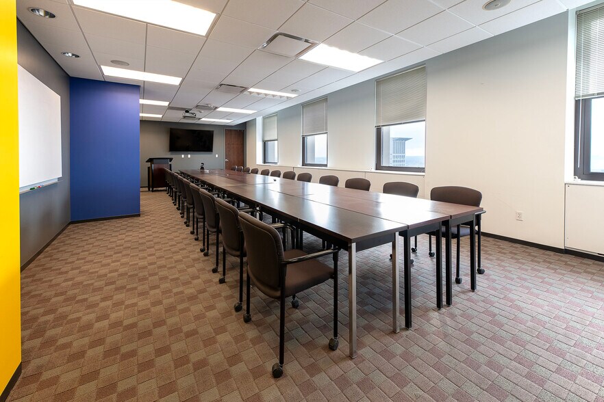 More Photos Of 50 Public Sq, Cleveland Office For Lease