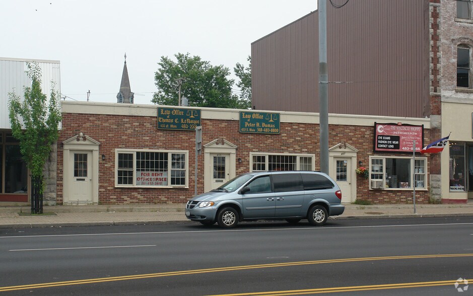 More Photos Of 453-457 E Main St, Malone Medical For Lease