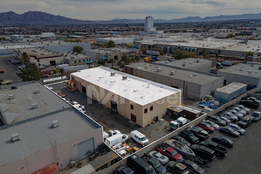 More Photos Of 2925 Brookspark Dr, North Las Vegas Warehouse For Sale