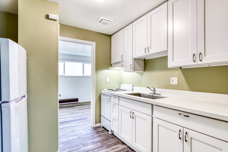More Photos Of 720 Washington Ave N, Kent Apartments For Sale