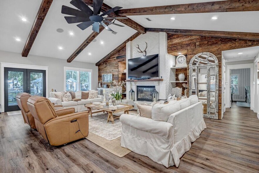 More Photos Of 485 Chandler Oaks Ln, Saint Augustine Lodge Meeting Hall For Sale