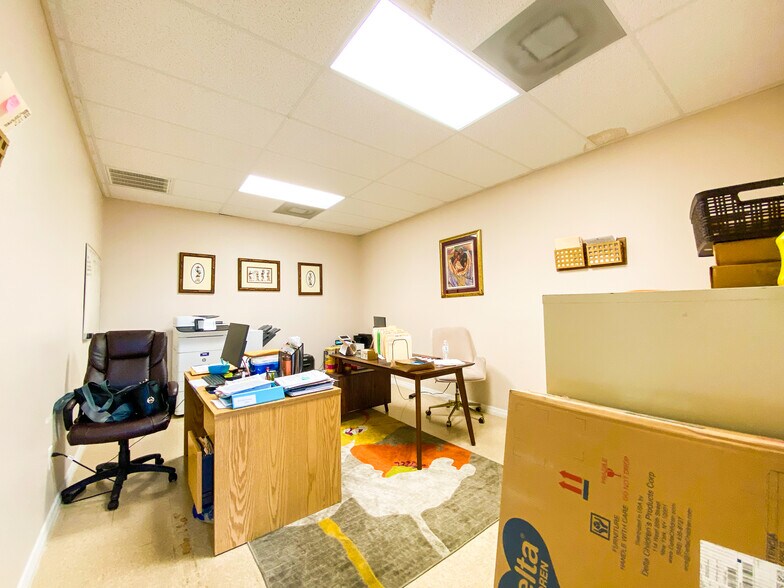 More Photos Of 2590 Havendale Blvd, Winter Haven Office For Sale