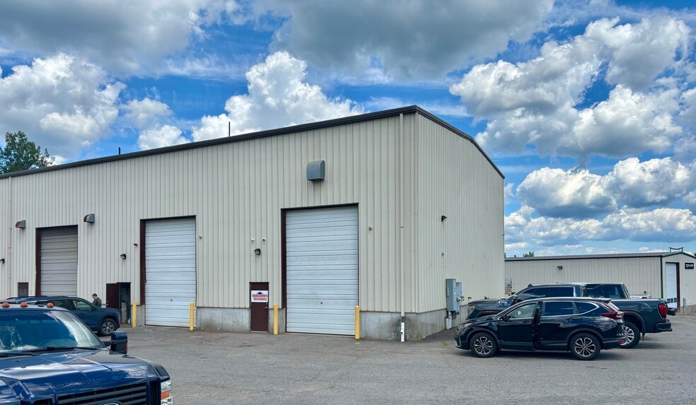 Primary Photo Of 100 Industrial Dr, Halifax Industrial For Lease