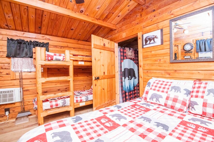 More Photos Of 251 Spring Valley Rd, Pigeon Forge Trailer Camper Park For Sale