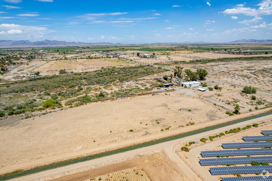 More Photos Of 643 S Intake Blvd, Blythe Warehouse For Sale