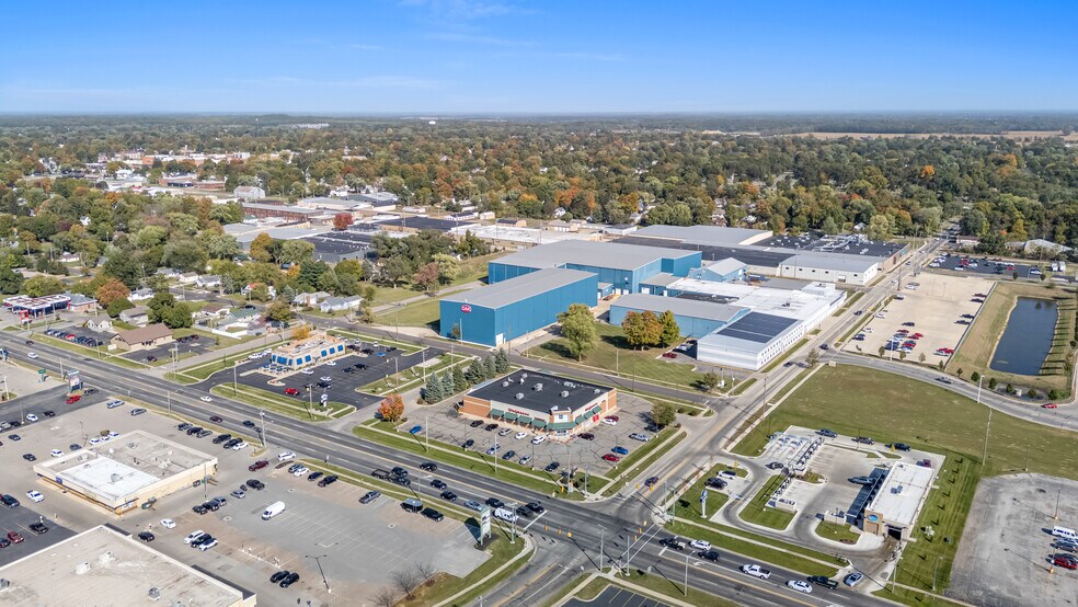 More Photos Of 950 S Centerville Rd, Sturgis Drugstore For Sale