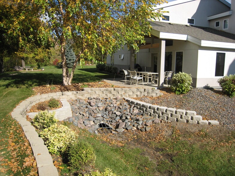 More Photos Of 621 1st Ave S, Buffalo Specialty For Sale