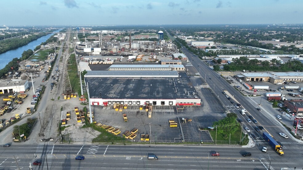 More Photos Of 3900 S Cicero Ave, Cicero Warehouse For Lease