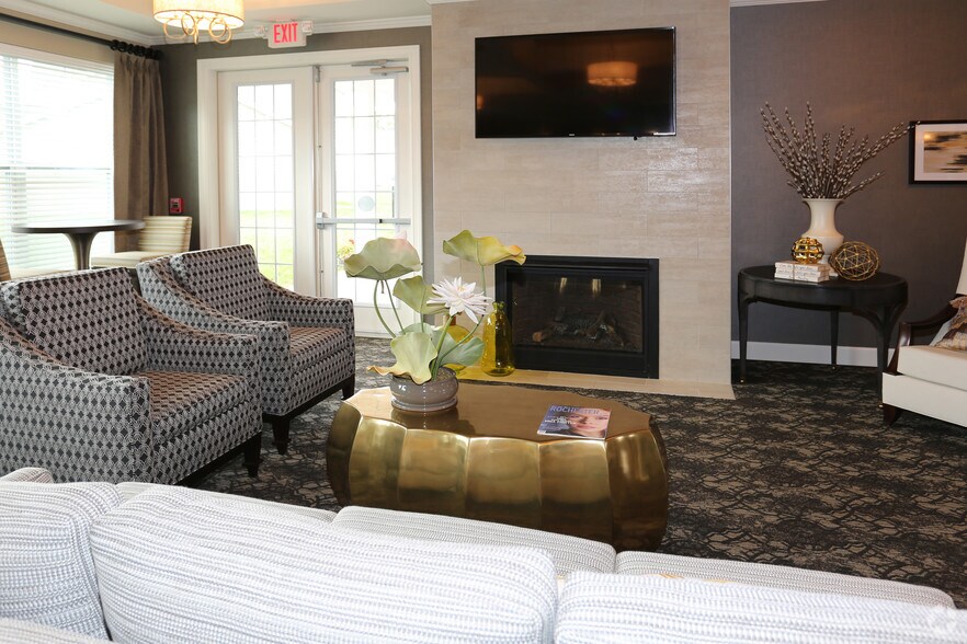 More Photos Of 6 Goldenroot Ln, North Chili Apartments For Sale