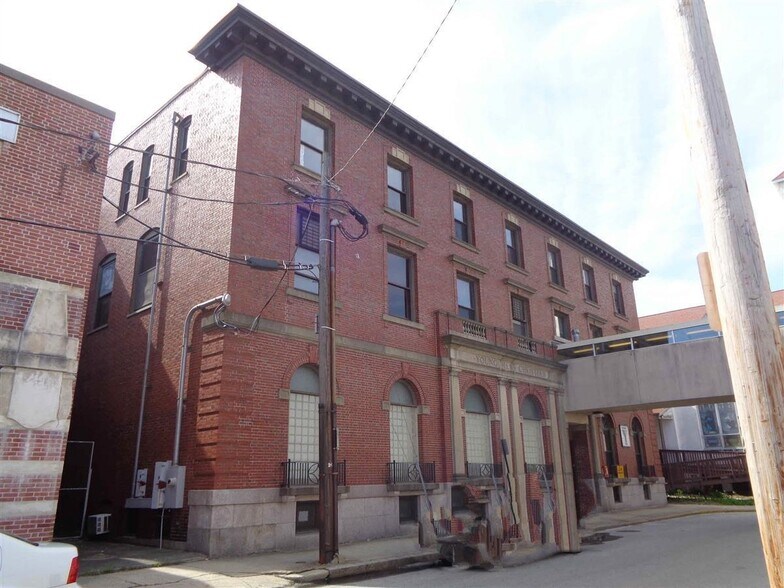 Primary Photo Of 43 Federal St, Woonsocket Schools For Sale