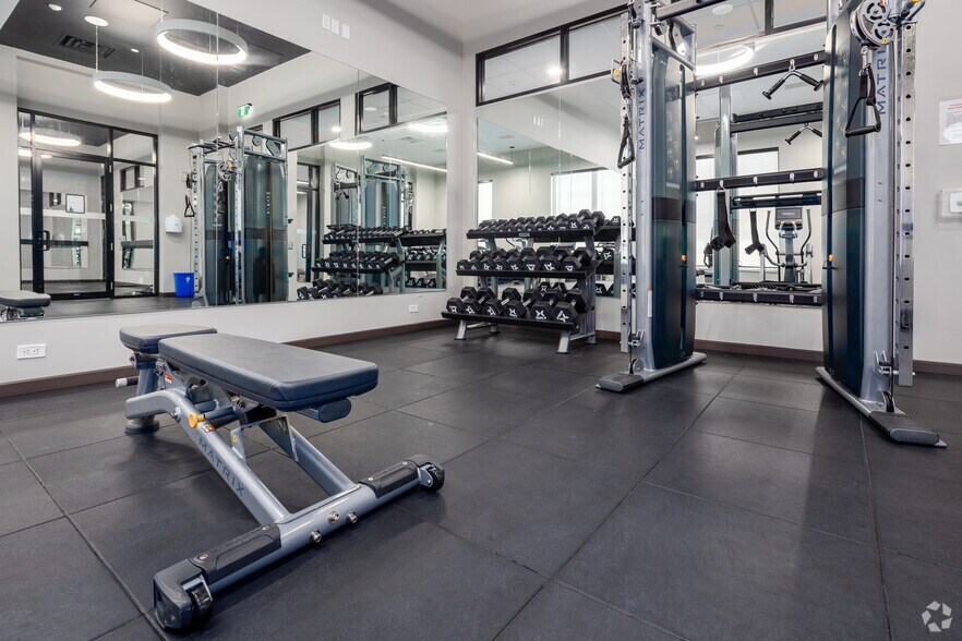 More Photos Of 66 Weber St E, Kitchener Apartments For Lease