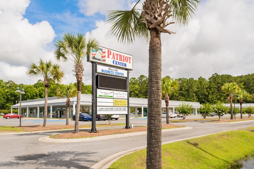 More Photos Of 740 E General Stewart Way, Hinesville General Retail For Lease