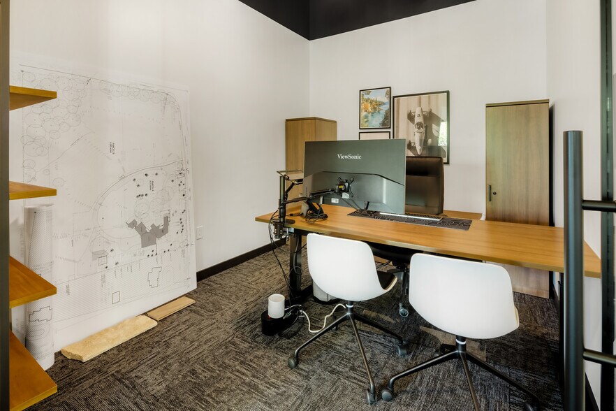 More Photos Of 2192 W College Ave, Englewood Warehouse For Sale