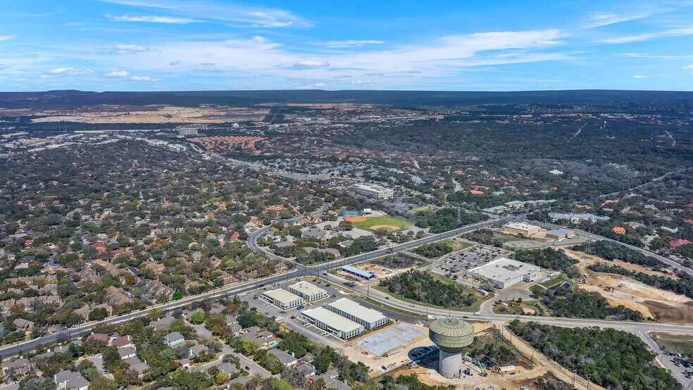 More Photos Of 4318 De Zavala Rd, San Antonio Office For Lease
