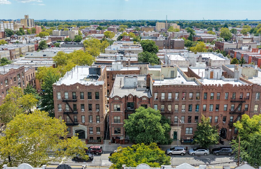More Photos Of 1078 Willmohr St, Brooklyn Apartments For Sale