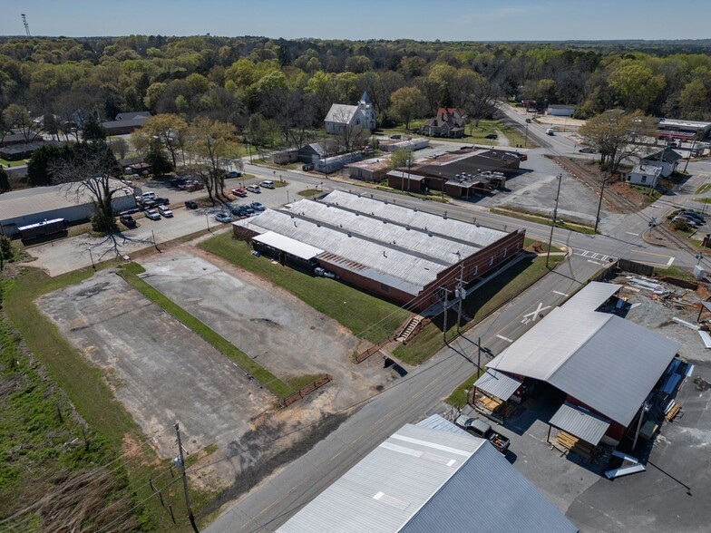 More Photos Of 361 Funderburg Dr, Monticello Warehouse For Sale