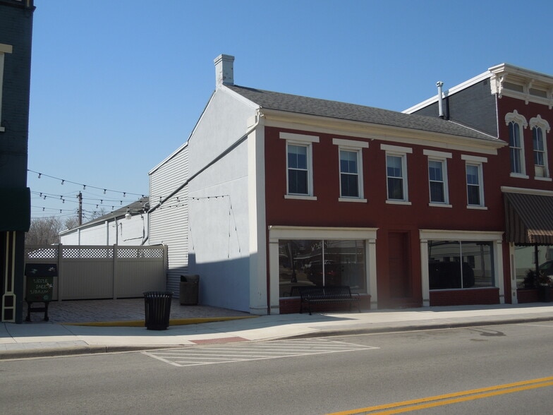 More Photos Of 15 N High St, Covington Storefront For Sale