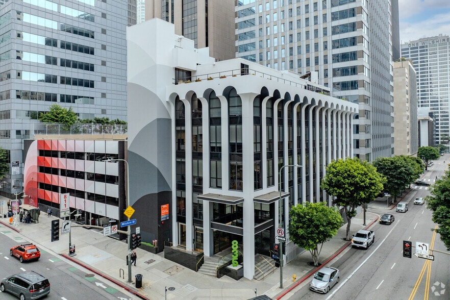 More Photos Of 835 Wilshire Blvd, Los Angeles Office For Lease