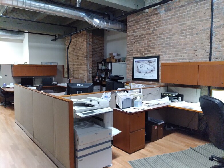 More Photos Of 5100 N Ravenswood Ave, Chicago Loft Creative Space For Lease