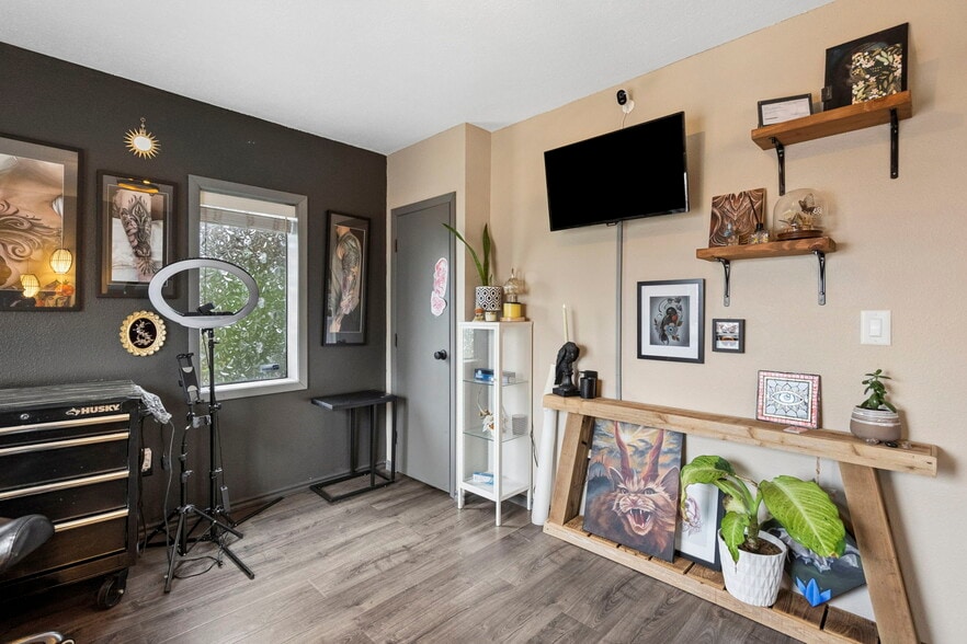 More Photos Of 17641 SE Stark St, Portland Storefront Retail Office For Sale